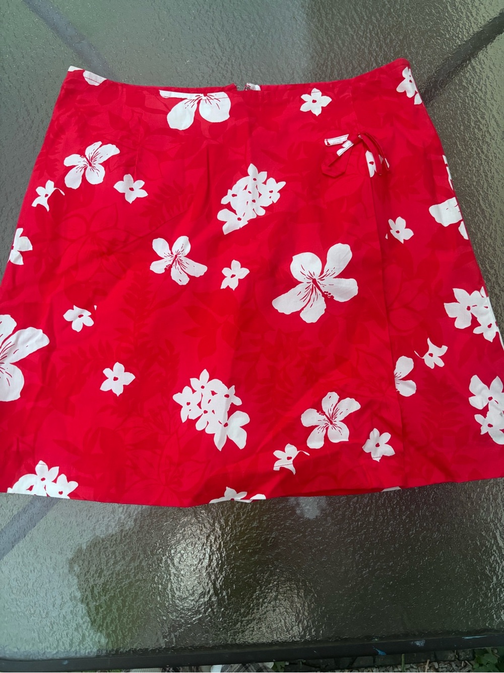 Vintage White Stag Red and White Floral A-Line Skirt